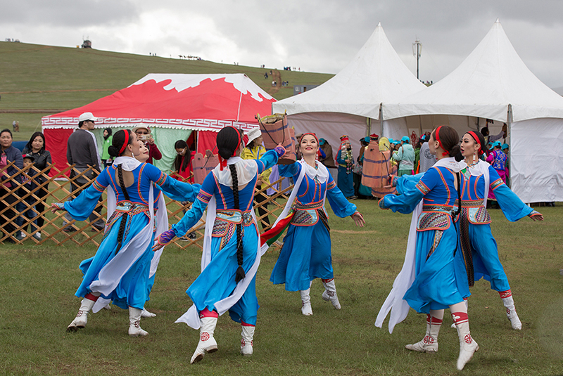 mongolia traditional dance Local theatre 